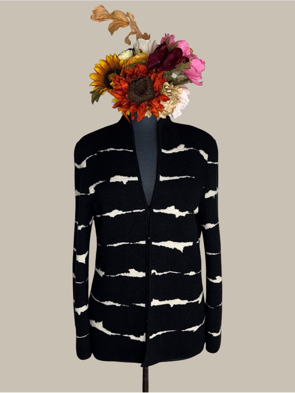 Escada Black and White Open-Front Women’s Cardigan Sweater